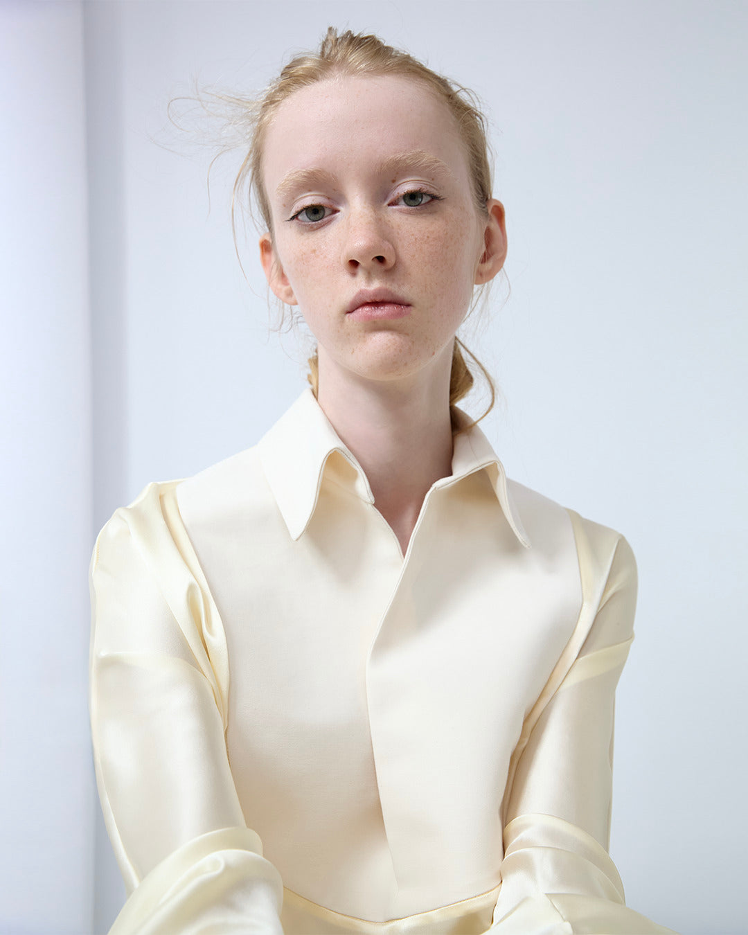 BIB CONTRAST DRESS