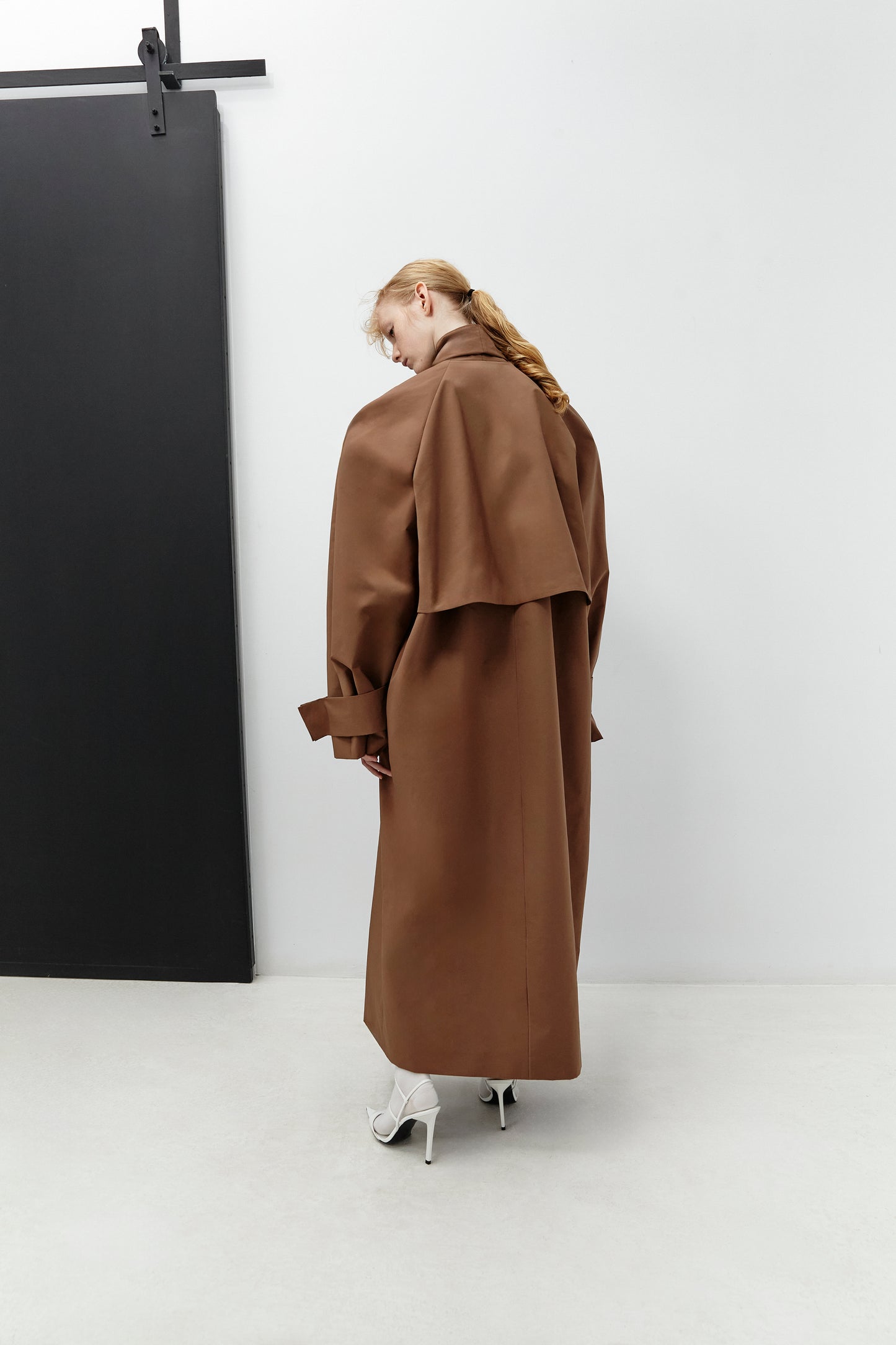 BOW TRENCH OVERSIZED