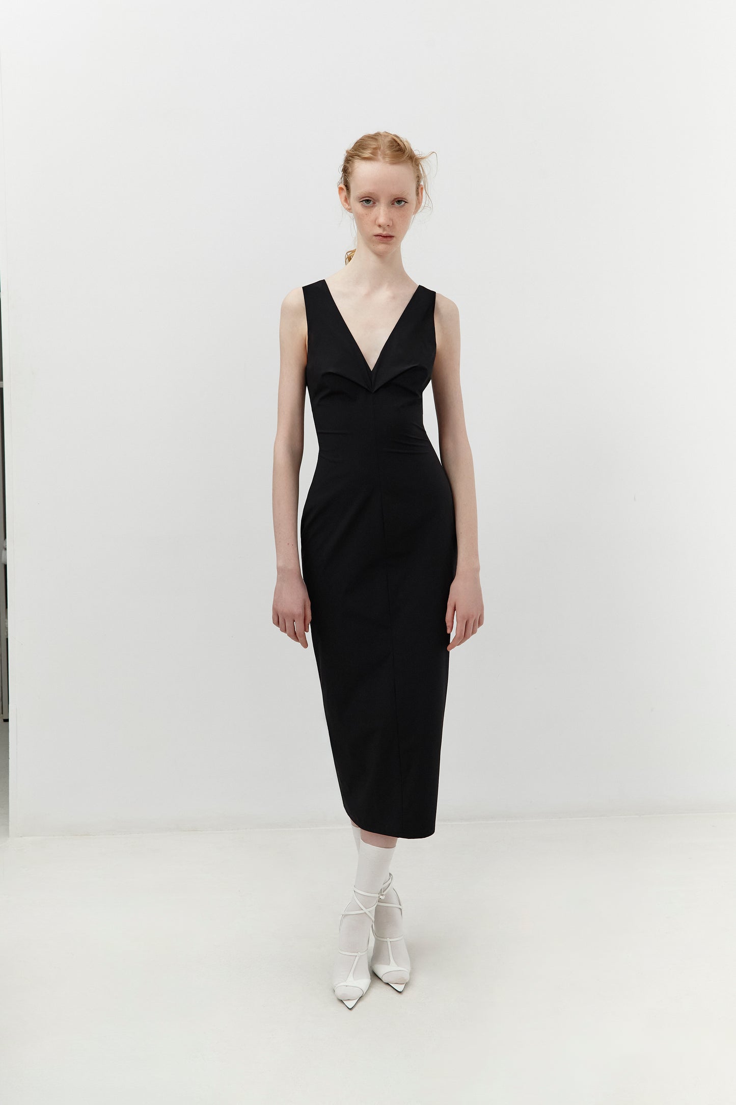 RUFFLE BACK DRESS
