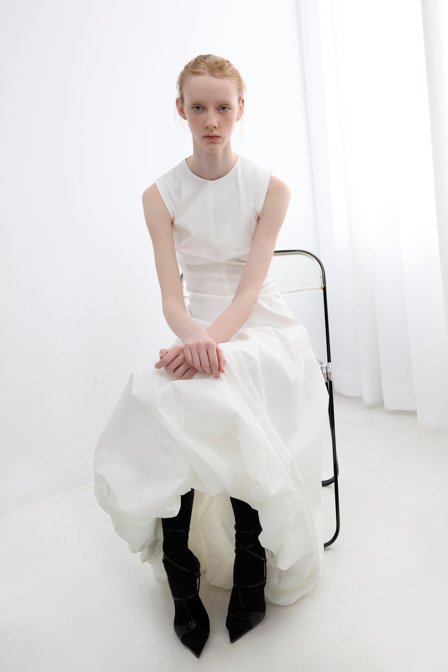 ROUND NECKLINE BALLOON