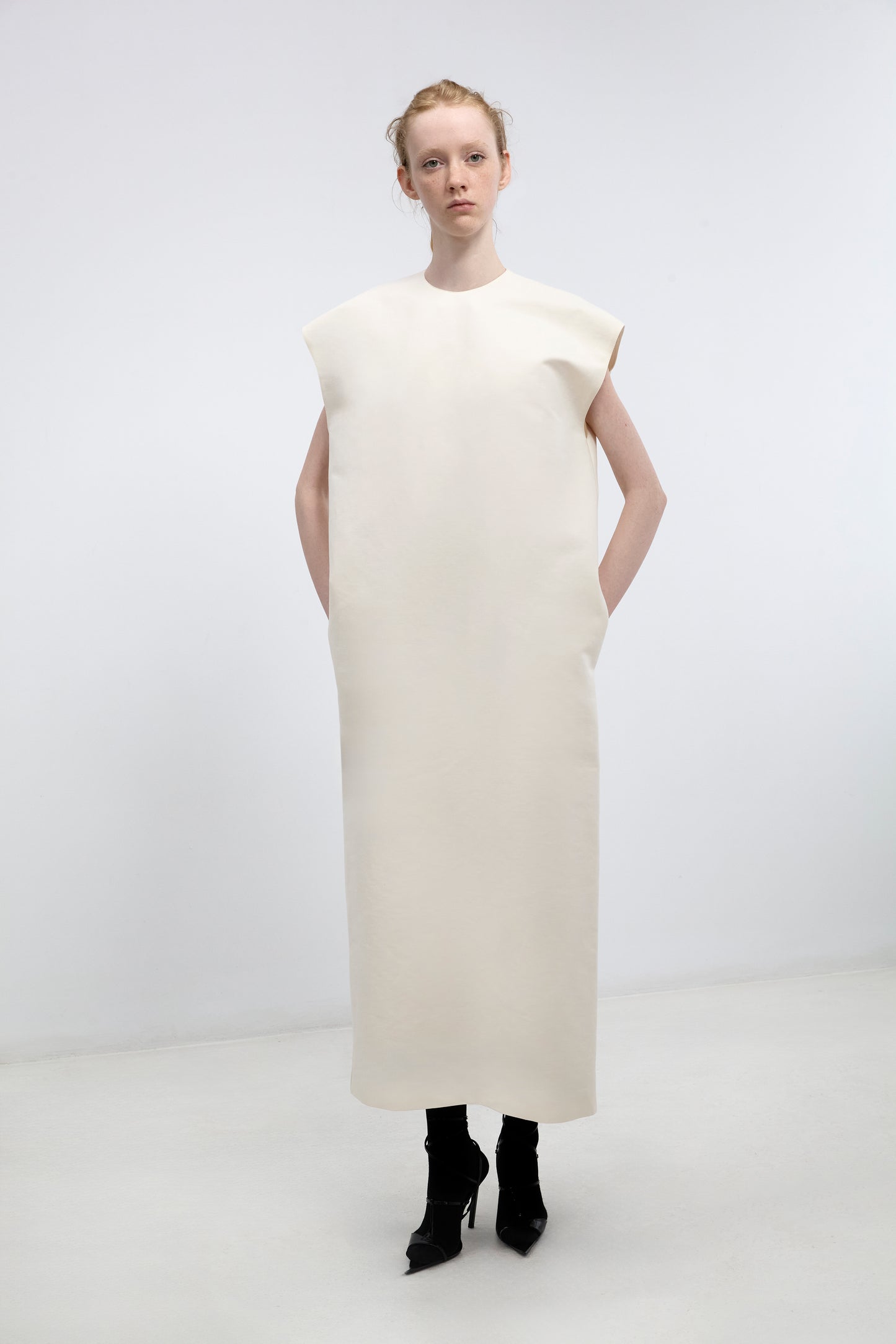 COLUMN DRESS