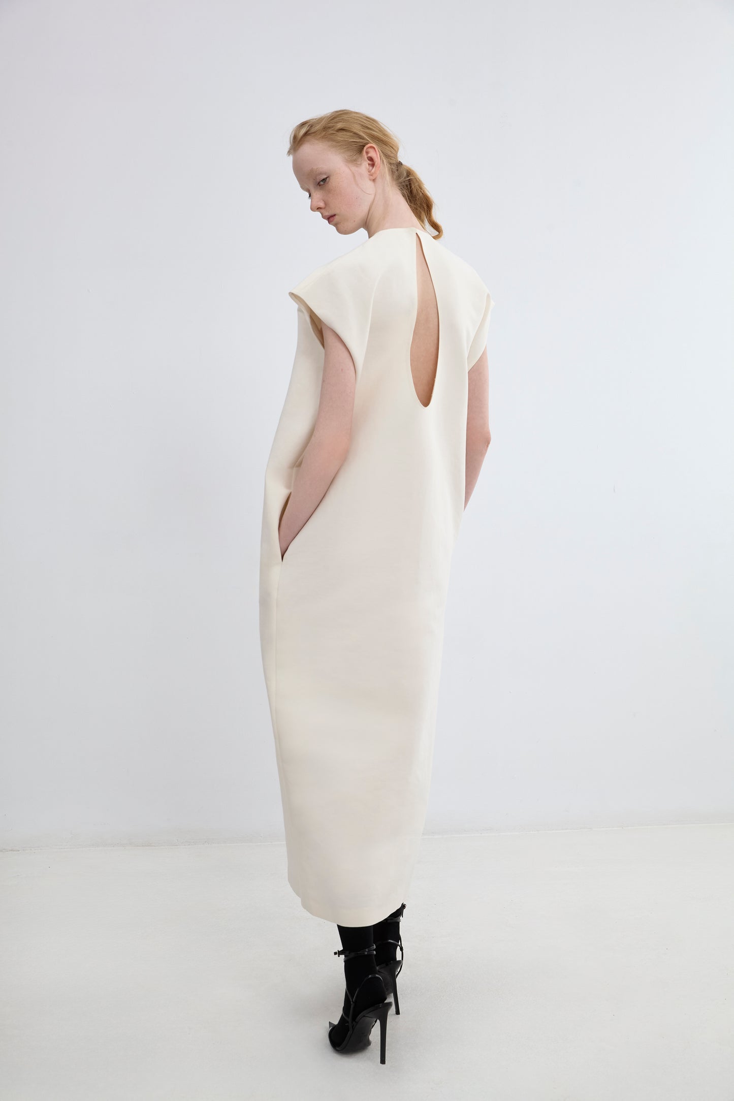 COLUMN DRESS