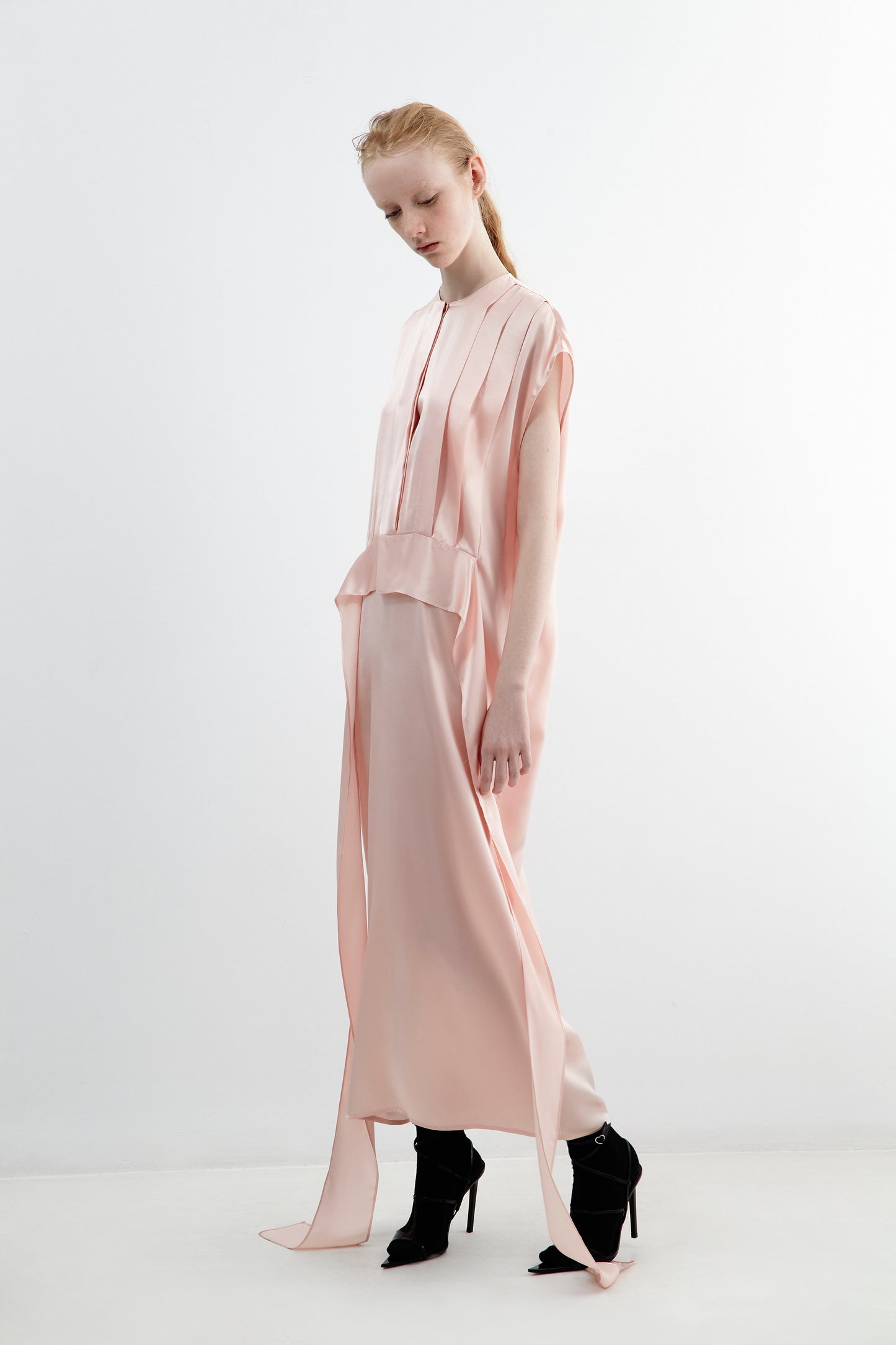 BIB FRONT DRESS