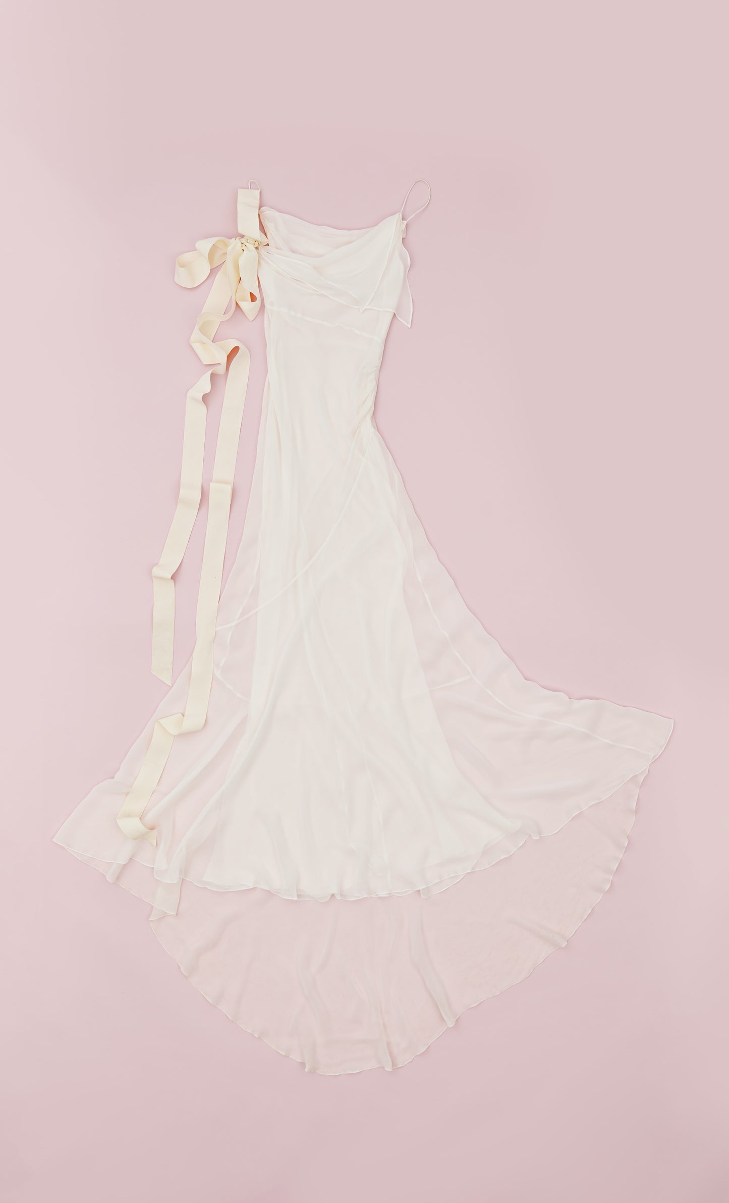 VESTIDO LENCERO LAZO CHIFFON