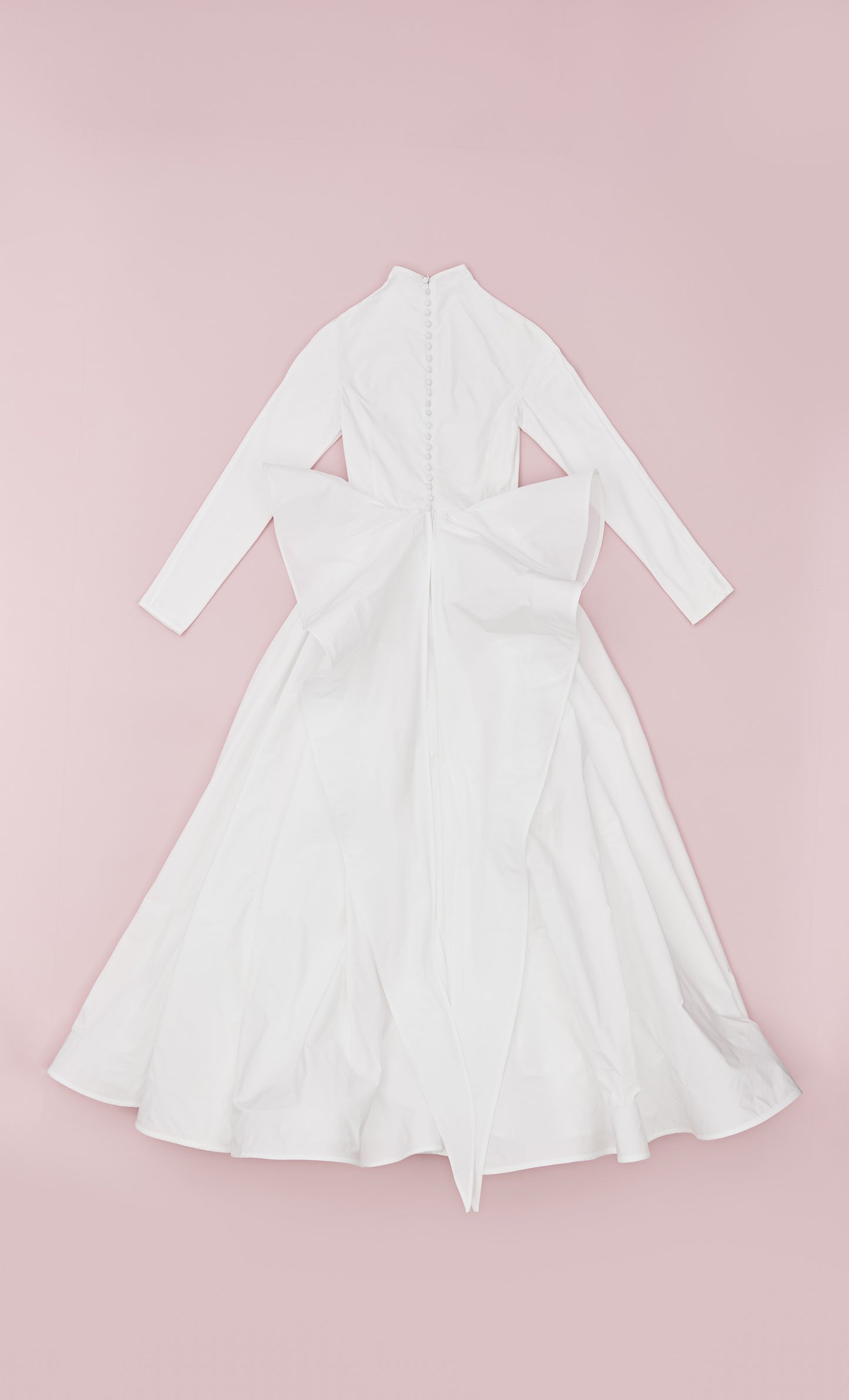 NEW CLASSIC GOWN