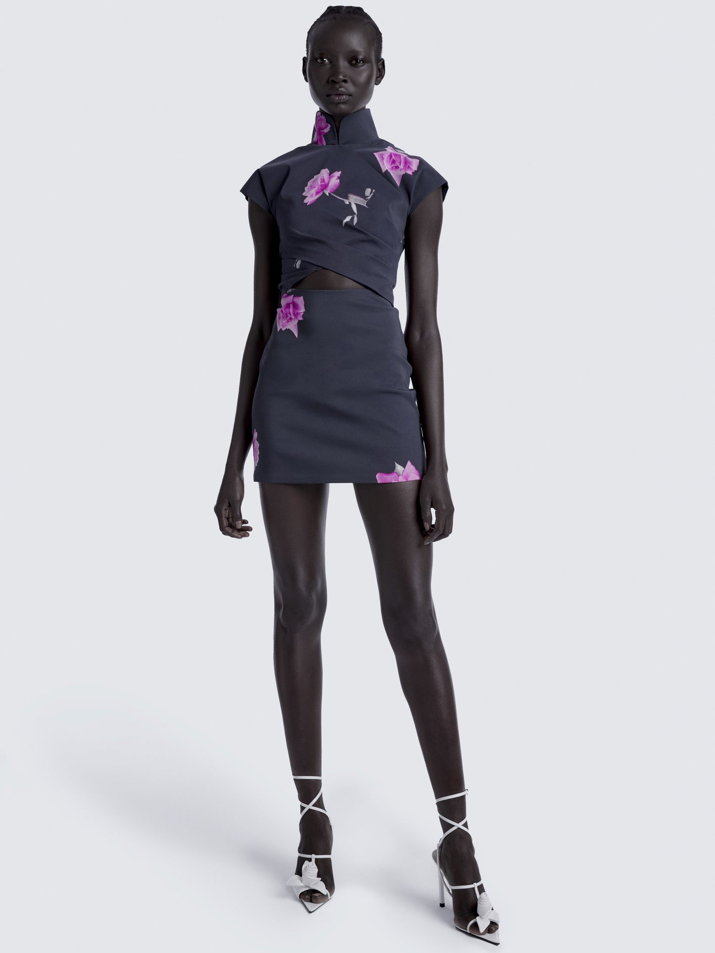 VESTIDO MINI WONG SIN MANGAS
