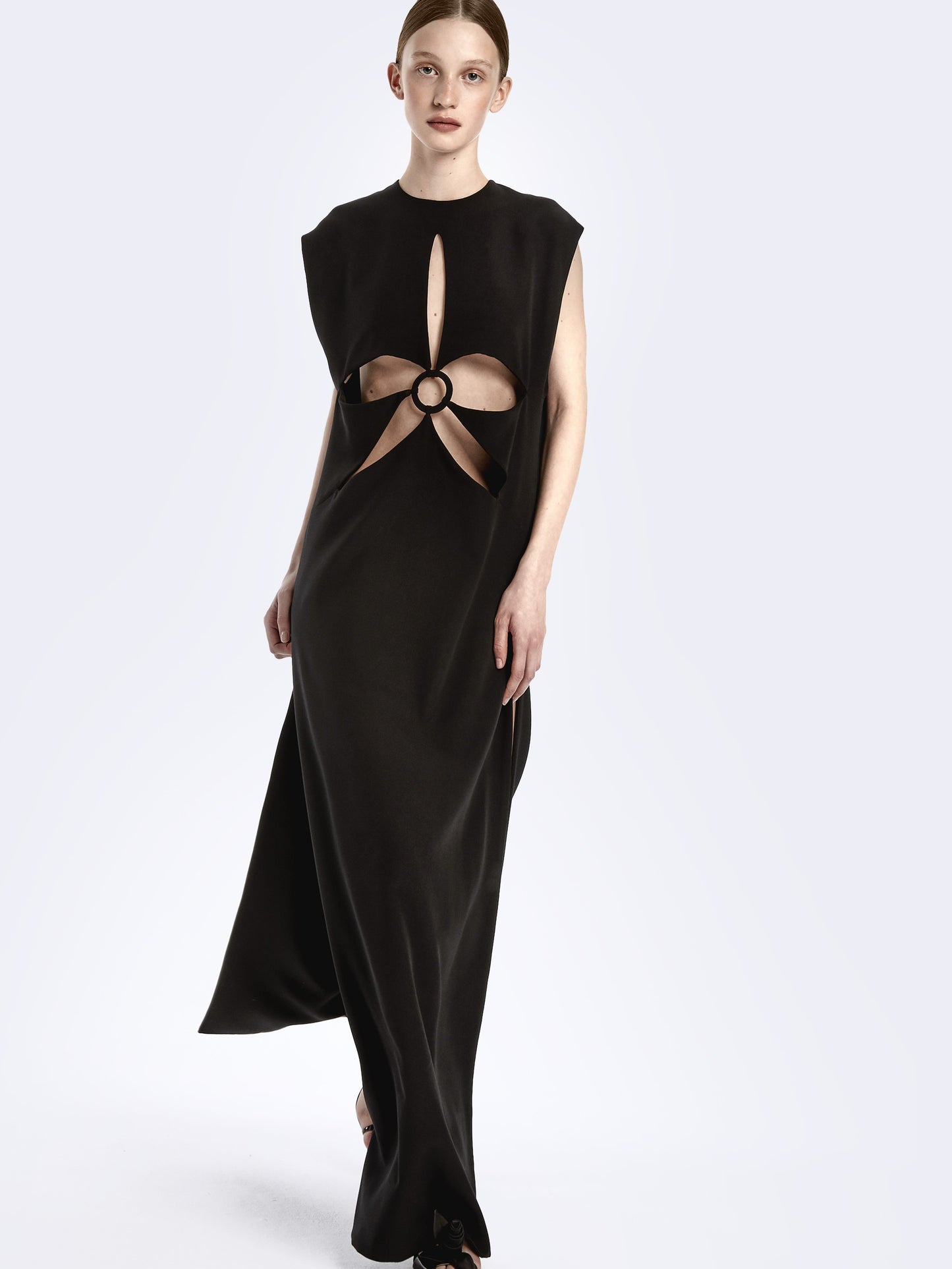 VESTIDO MAXI PETALOS SIN MANGAS