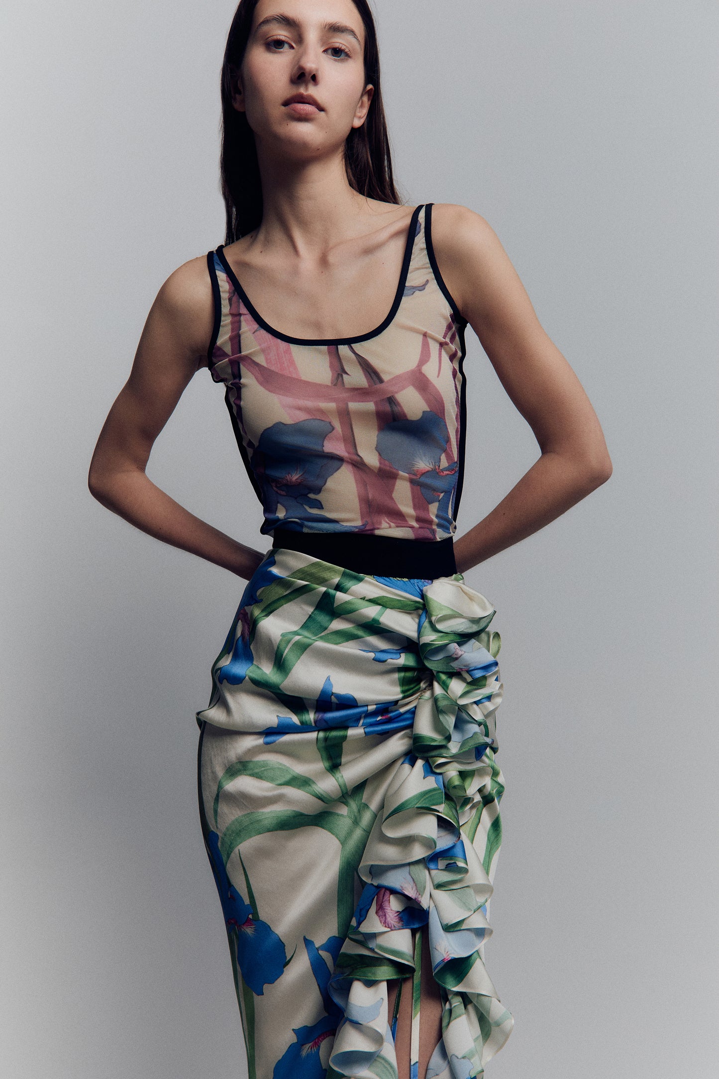 RUFFLE SATIN SKIRT