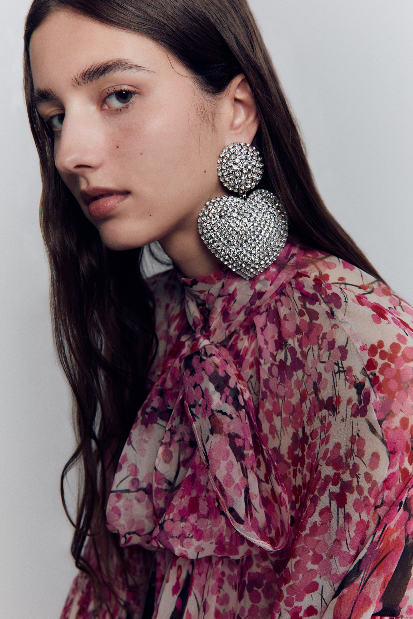 MAXI CRYSTAL HEART EARRINGS