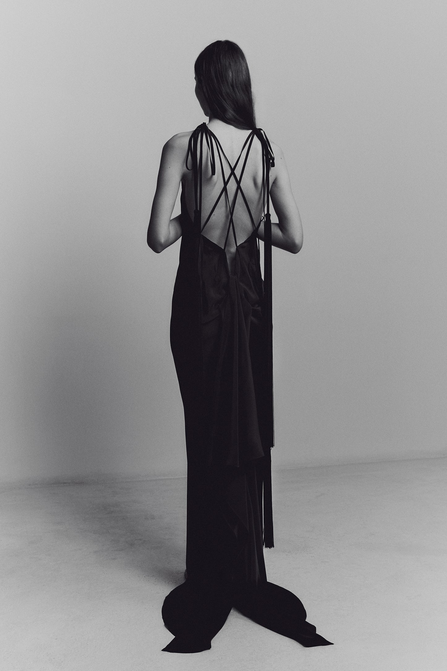 HALTER CROSS BACK GOWN