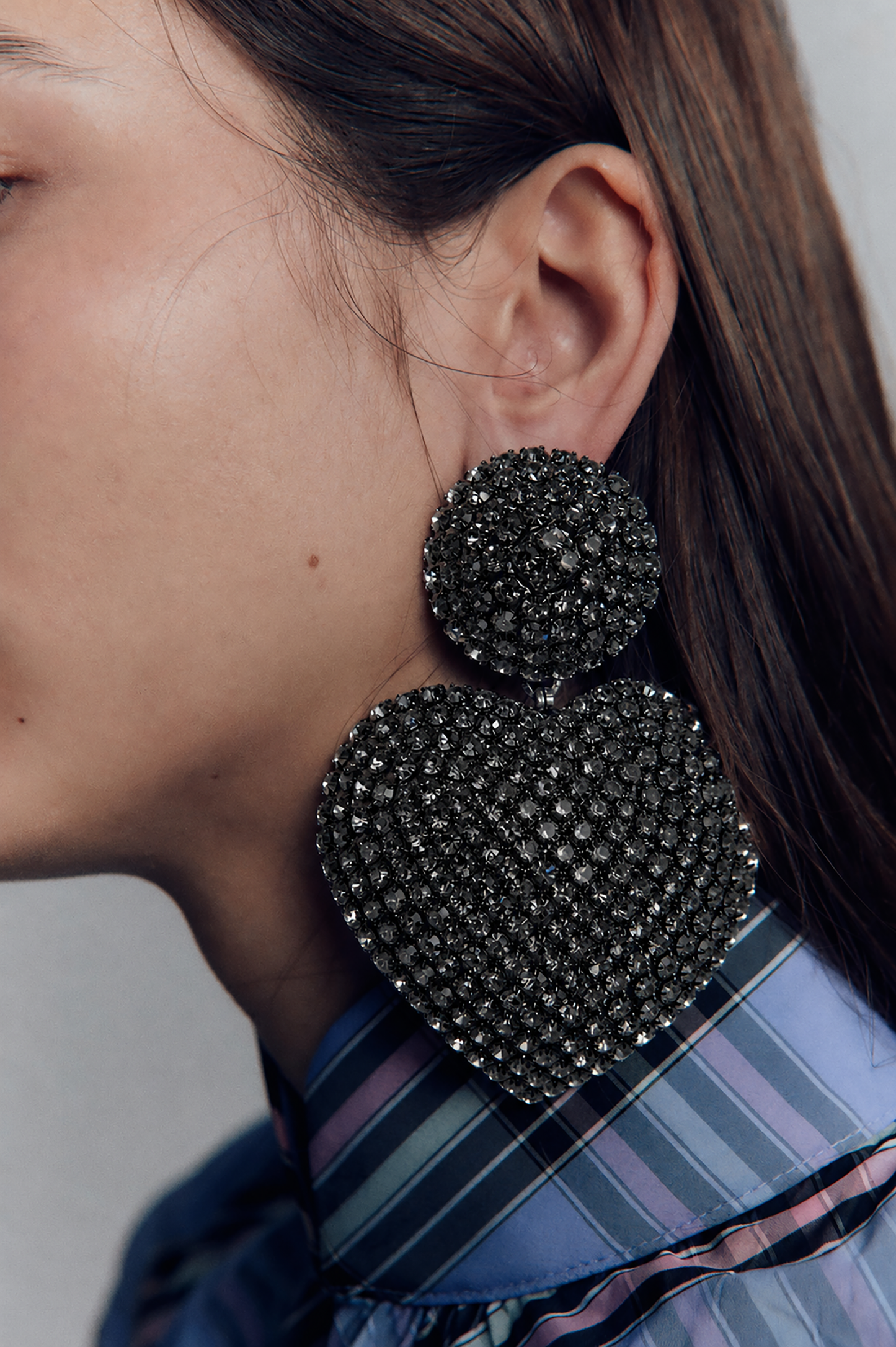 MAXI CRYSTAL HEART EARRINGS